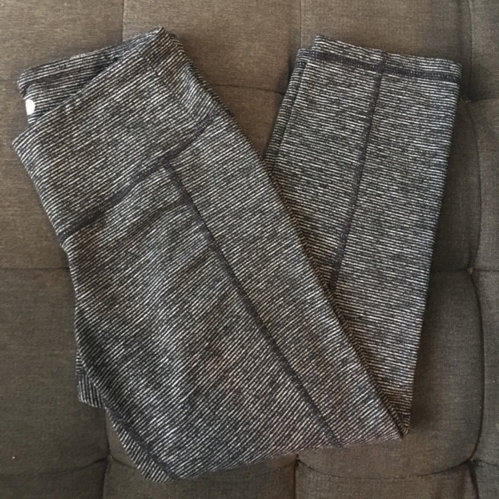 Old Navy like new active leggings size small